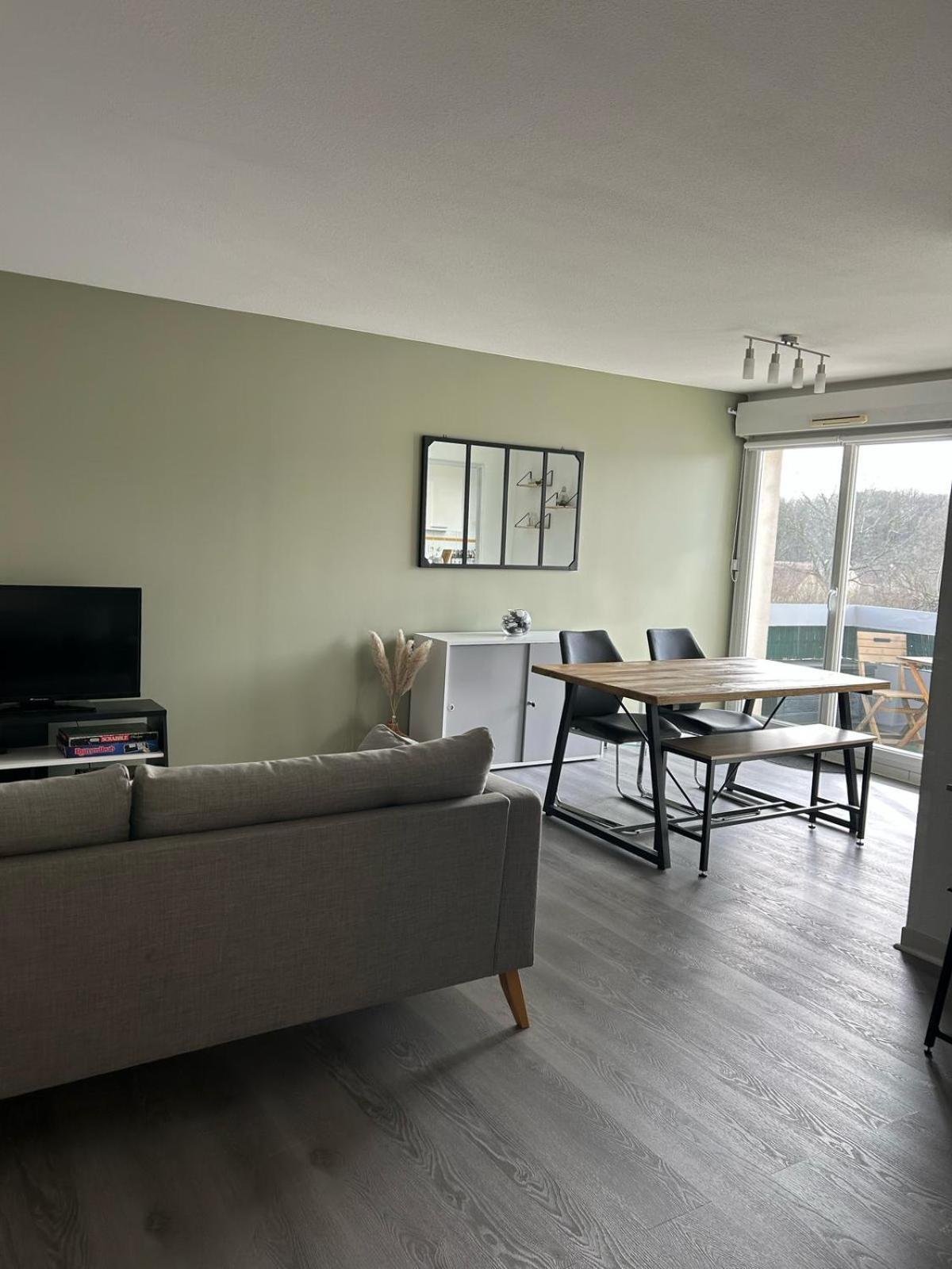 Appartement T3 Proche Circuit Du Mans Allonnes  외부 사진